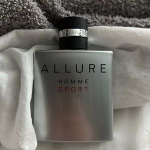 Allure Homme Sport Eau De Toilette Spray